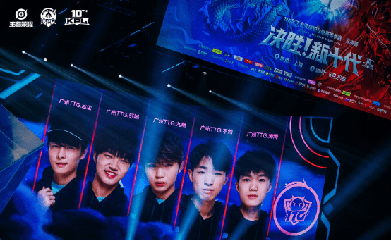 自然融入 自然融入